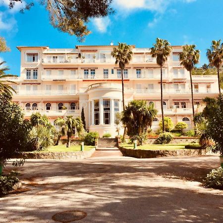 Studio 4 Personnes Avec Piscine, Tennis Apartment Hyères Екстериор снимка